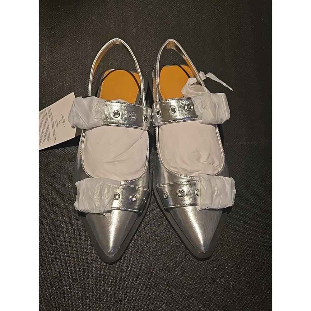 Women's Silver Pointed-Toe Slingback Flats